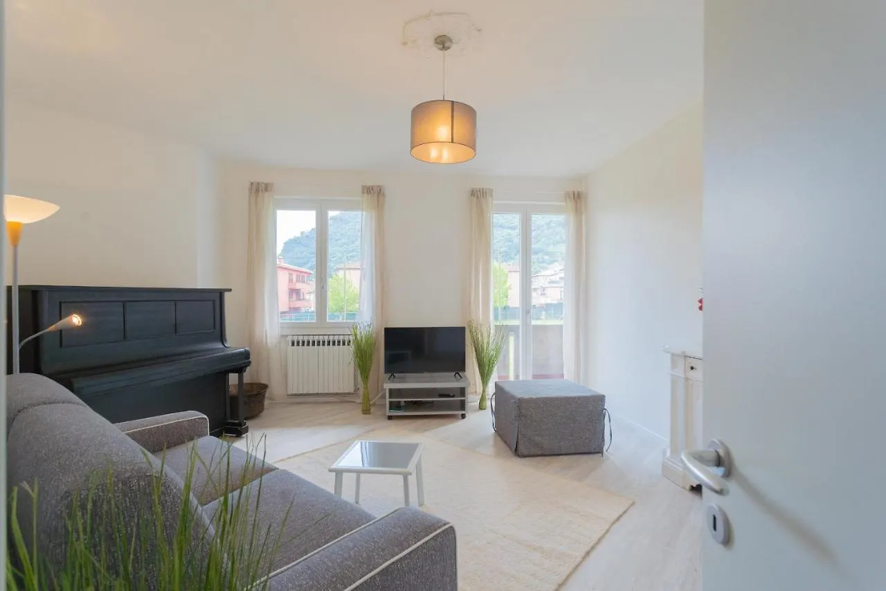 Acqua Chiara Apartment By Rent All Como Dongo